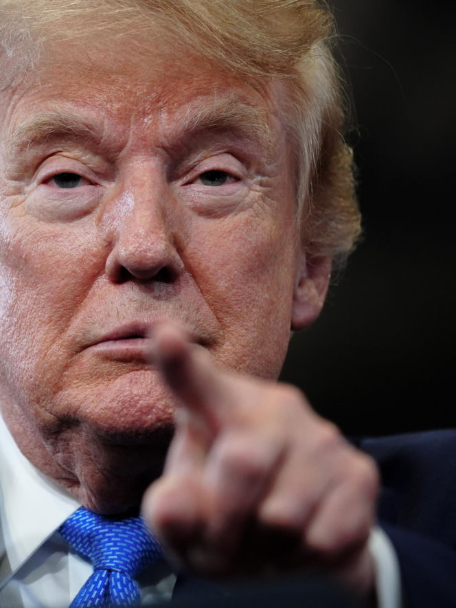Prezydent USA Donald Trump uciszał w poniedziałek dziennikarkę CNN Kristen Holmes