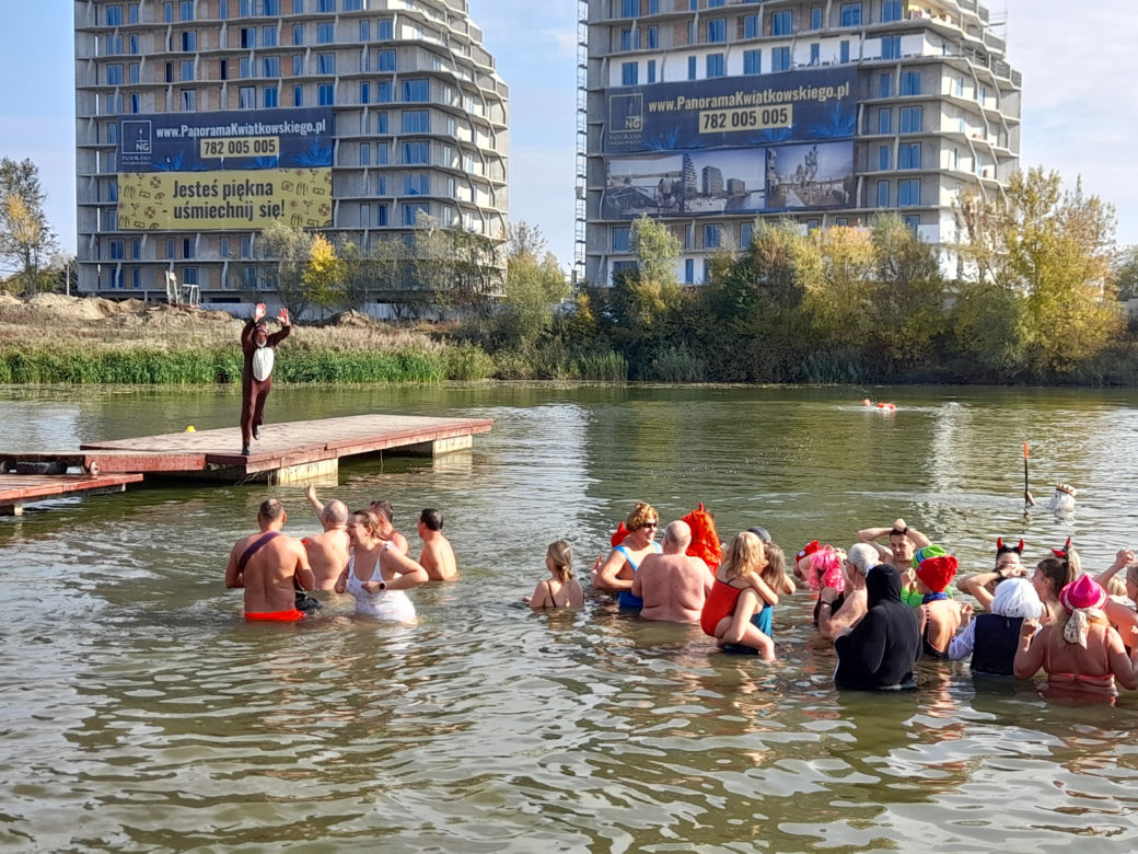 Rzeszowskie morsy z „Sopelka” rozpoczęły sezon. Zobaczcie zdjęcia! 