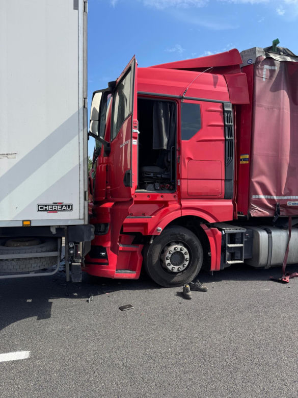  Karambol na S8 pod Wrocławiem. Zderzyło się łącznie 7 pojazdów