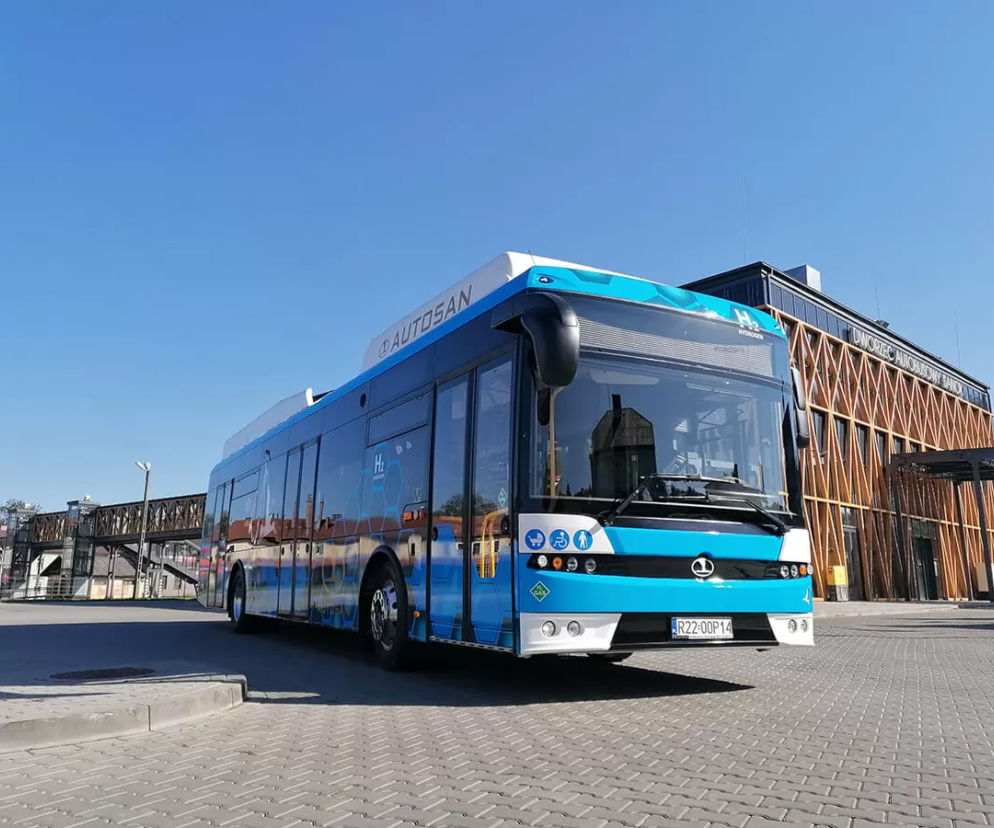 Autosan stawia na produkcję autobusów wodorowych. Co z elektrykami?