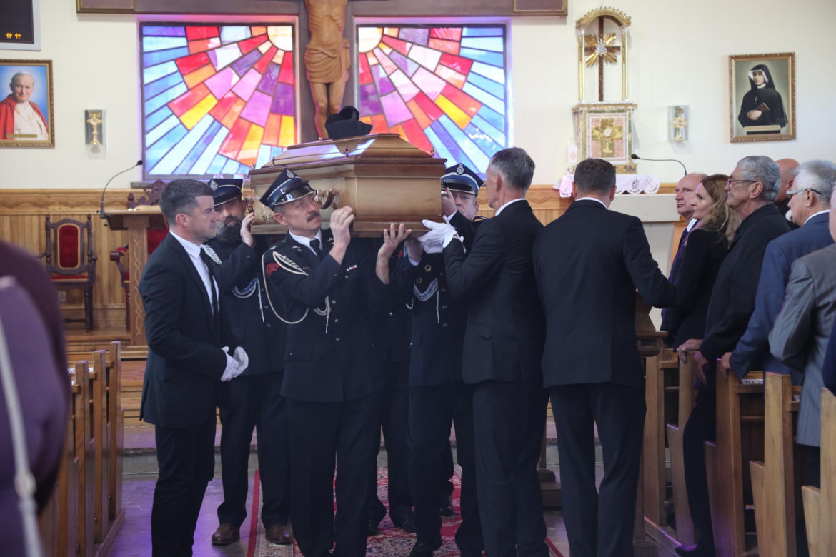 Pogrzeb księdza Stanisława w Grzęsce