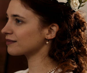 Stulecie Winnych sezon 2, odc. 26: Mania (Karolina Bacia)