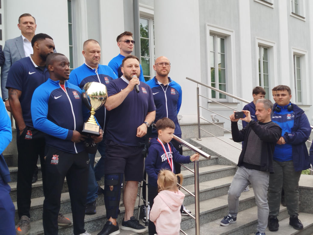 Społeczność sportowców i kibiców rugby z Siedlec uczciła największy z dotychczasowych sukcesów w historii klubu