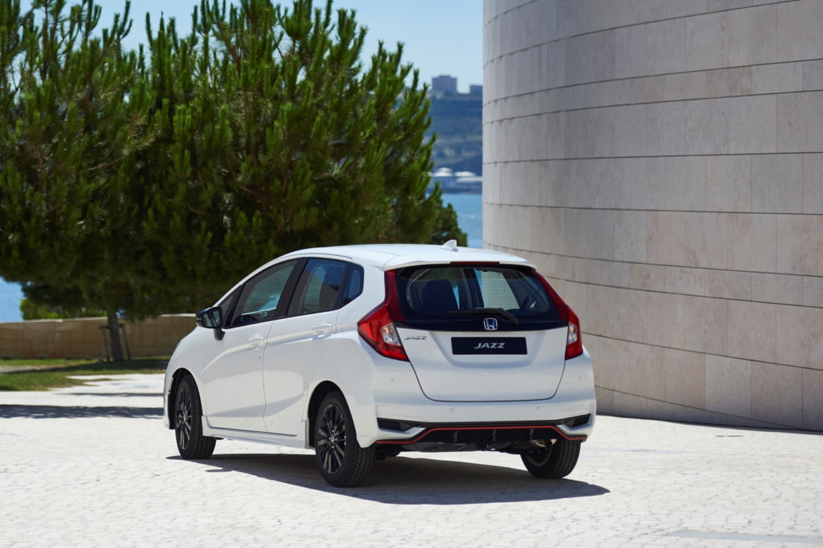 Honda Jazz lifting 2017
