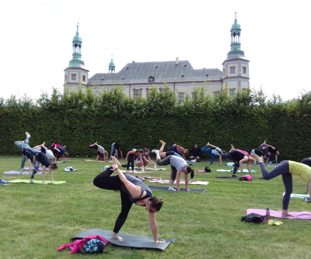 Joga w Ogrodzie Włoskim w Kielcach