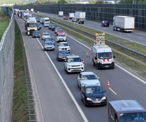 Spektakularna kolizja. Auto na aucie