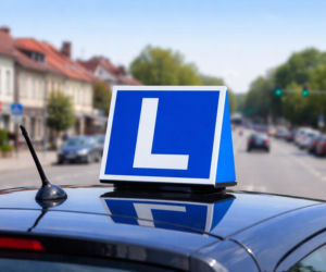 Na egzamin z prawa jazdy przyjechała własnym autem. Nie zdała. To był dopiero początek jej kłopotów