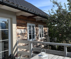 Remont drewnianej chaty w Bełdnie