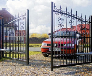 Bramy wjazdowe dwuskrzydłowe