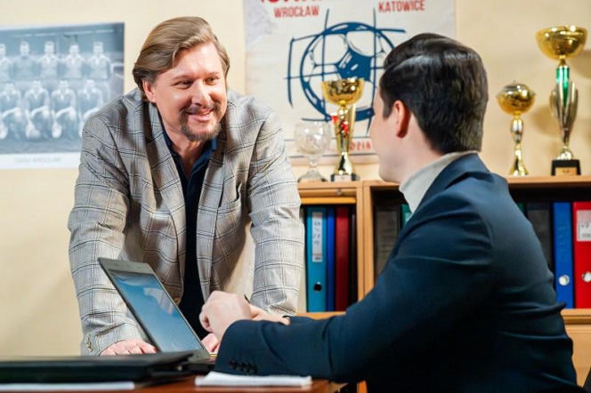 "Pierwsza miłość", odcinek 4177: Nowa relacja Emilki utrudnia Bartkowi kontakty z synem. To prowadzi go do tęsknoty za dawnym życiem