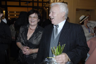 Marian Opania z żoną