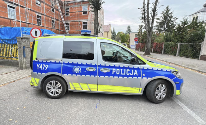 Blady strach padł na Polaków po atakach w szkołach. Jest komunikat KMP w Toruniu