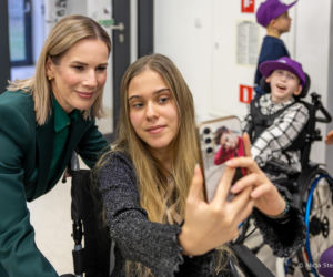 Marta Nawrocka w zieleni