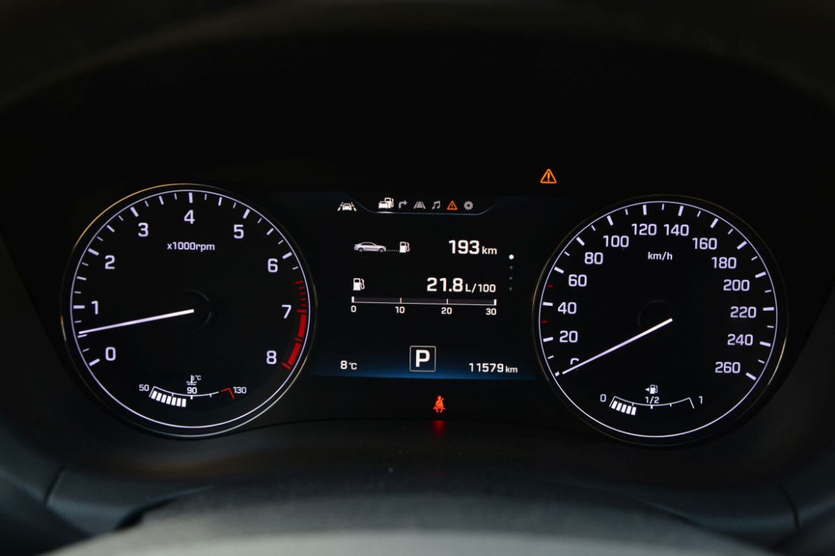 Hyundai Genesis 3.8 V6