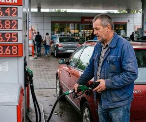 Dobre wieści z rynku paliw. Benzyna i diesel w dół 
