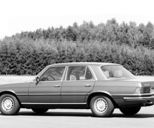 Mercedes-Benz 450 SE
