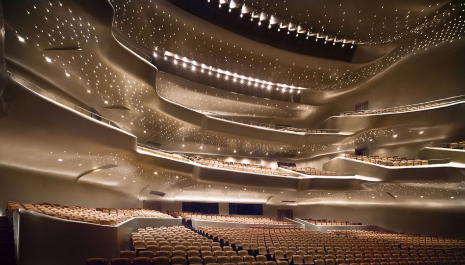 Zaha Hadid pierwszą kobietą nagrodzoną RIBA Royal Gold Medal