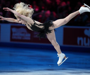 Amber Glenn zdobyła złoto dla USA, musiała zrezygnowac z mediów przez fanatyków Trumpa