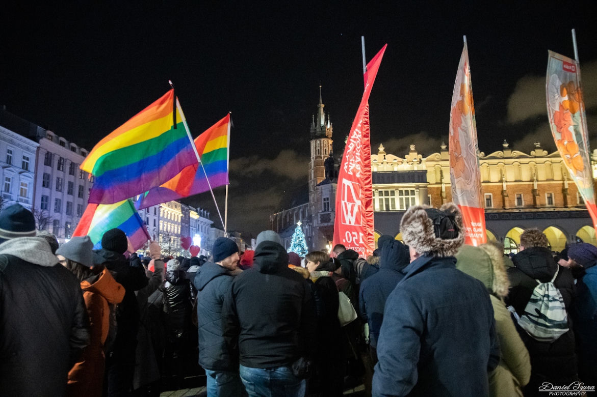 Kraków solidarny z Gdańskiem. Tłumy na marszu milczenia [ZDJĘCIA]