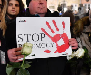 Wiec przeciwko nienawiści i przemocy w Gdańsku
