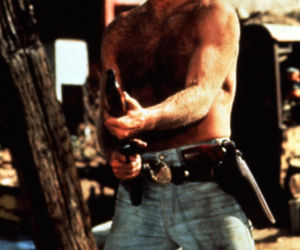 Chuck Norris nie żyje. Tak wyglądał w młodości