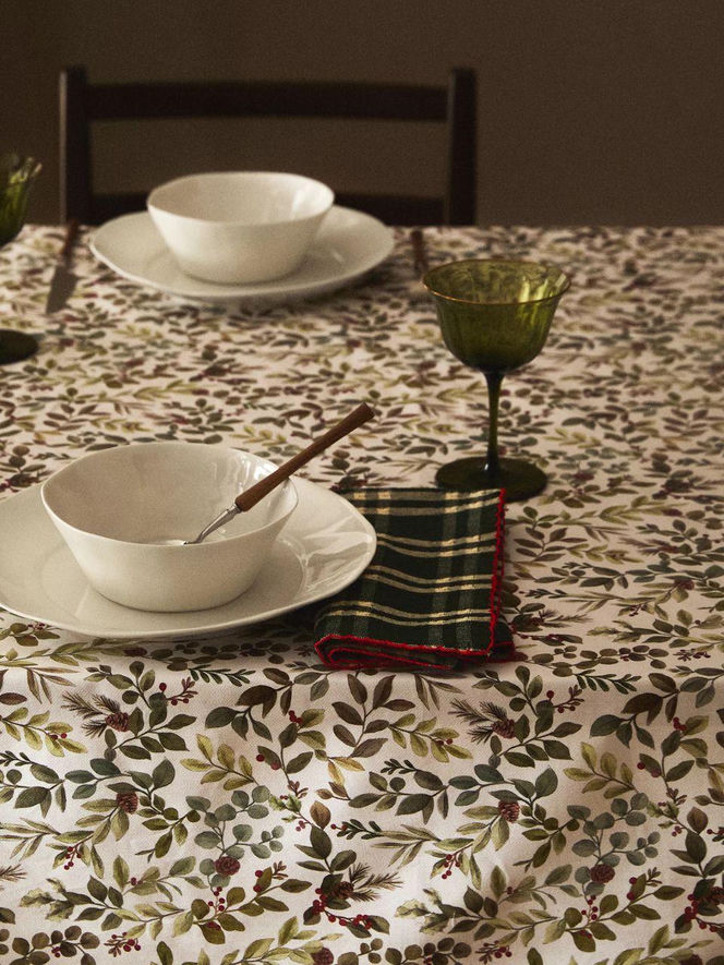 Obrusy świąteczne - Zara Home