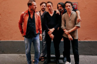 dEUS zagra w Polsce na jubileuszowej trasie! Koncert w Warszawie w kwietniu 2026