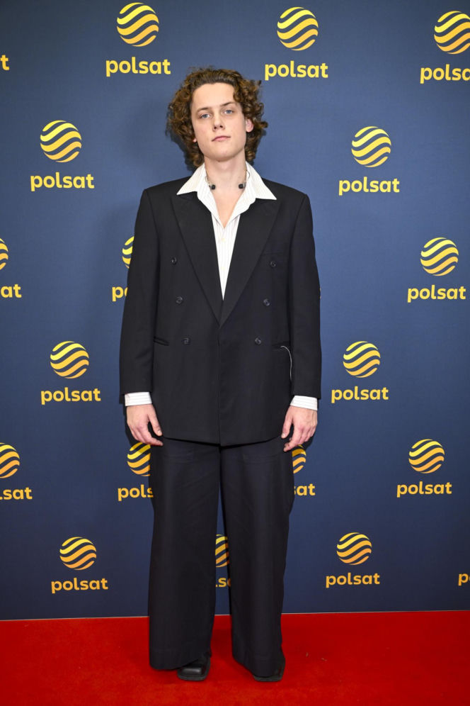 Co ona ma na sobie?! Szroeder wyglądała jak w firance z PRL-u