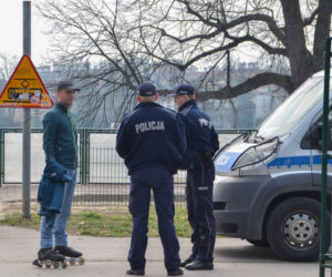 Tak krakowscy policjanci walczą z koronawirusem