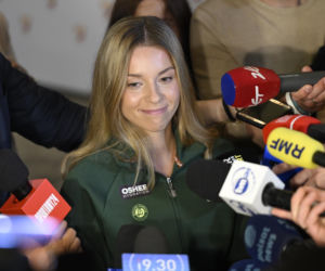 Maja Chwalińska na konferencji prasowej w Warszawie