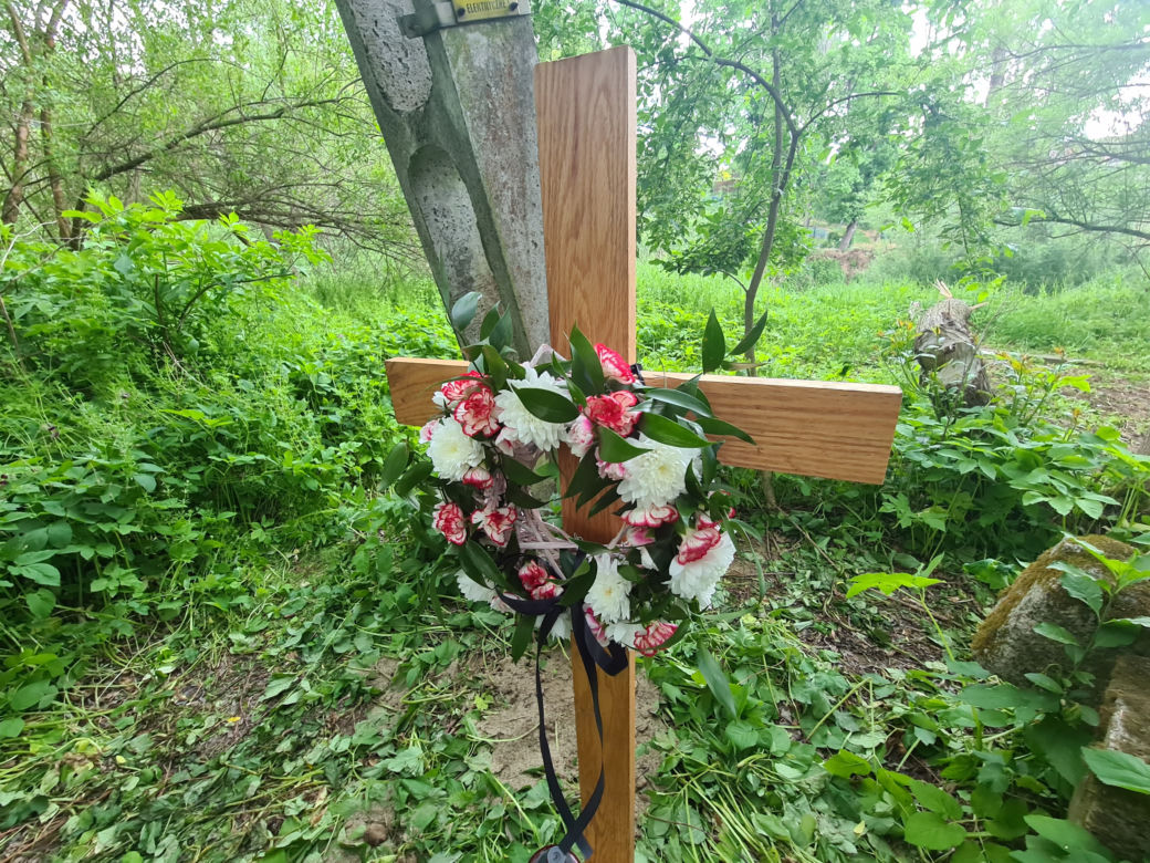Krosno. Wiktor zginął rażony prądem. Wspiął się na słup energetyczny [GALERIA]
