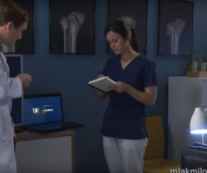M jak miłość: Kasia (Paulina Lasota), Aneta (Ilona Janyst), Olek (Maurycy Popiel)