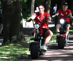 Kibice drżą o występ Jana Bednarka w Polska - Szwecja! Paulo Sousa nie chciałby, by to wyszło na jaw [ZDJĘCIA]