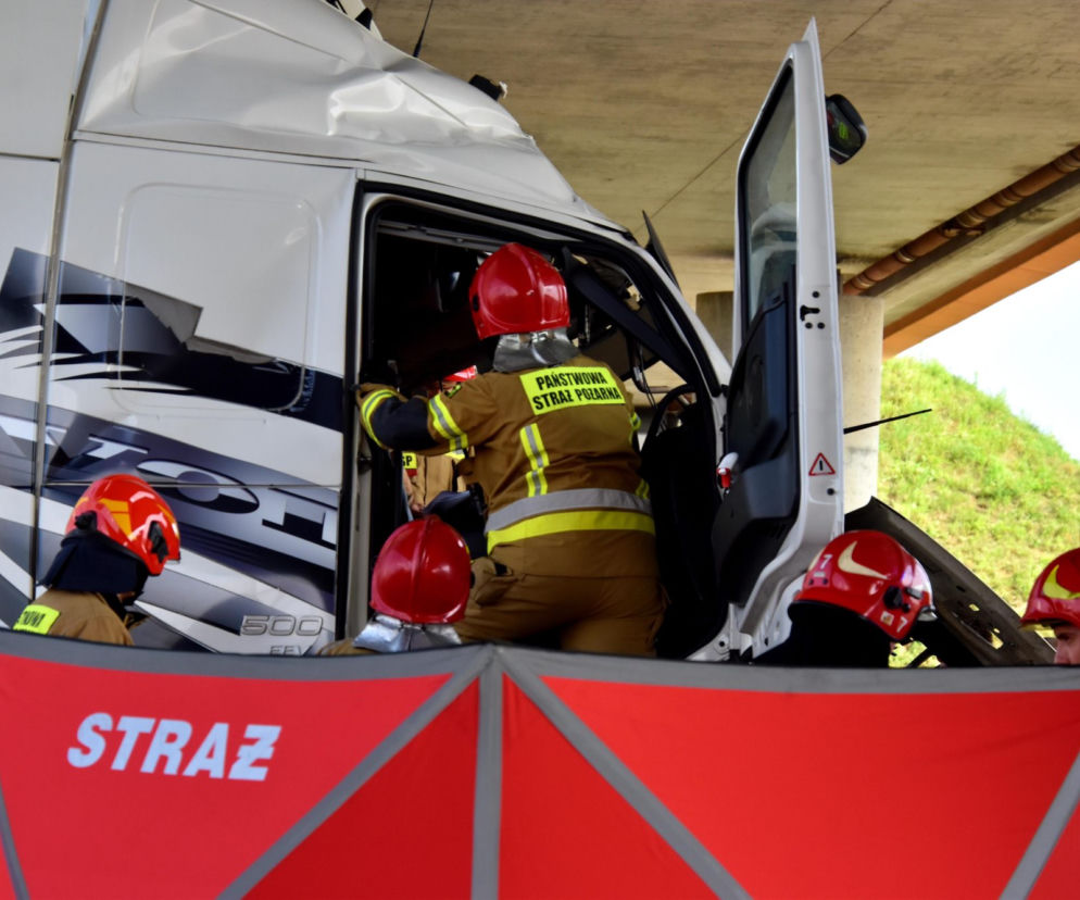 Makabryczny wypadek na S8. Kierowca ciężarówki nie żyje