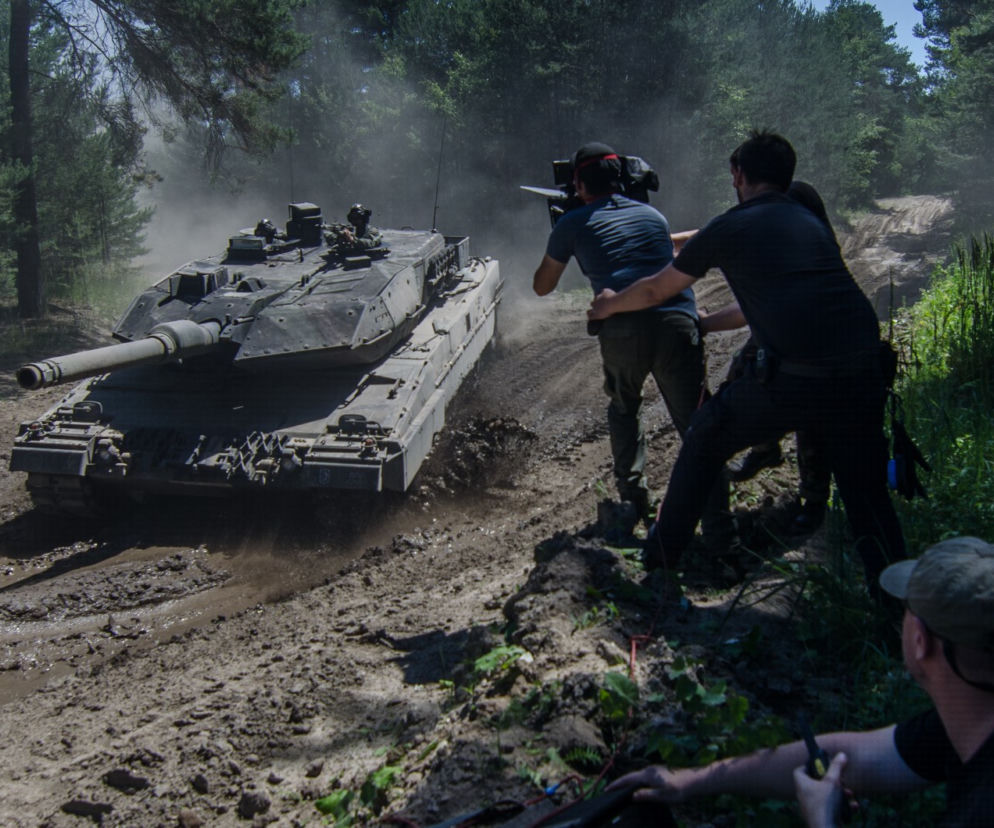 Czołg Leopard 2A5 w akcji