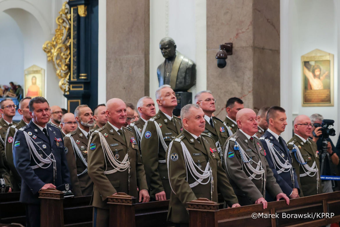 Karol i Marta Nawroccy na obchodach Święta Wojska Polskiego