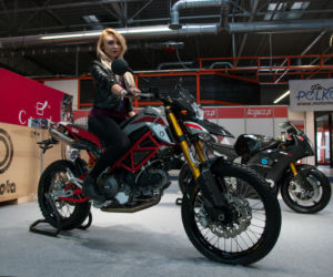 Hostessy na Warsaw Motorcycle Show