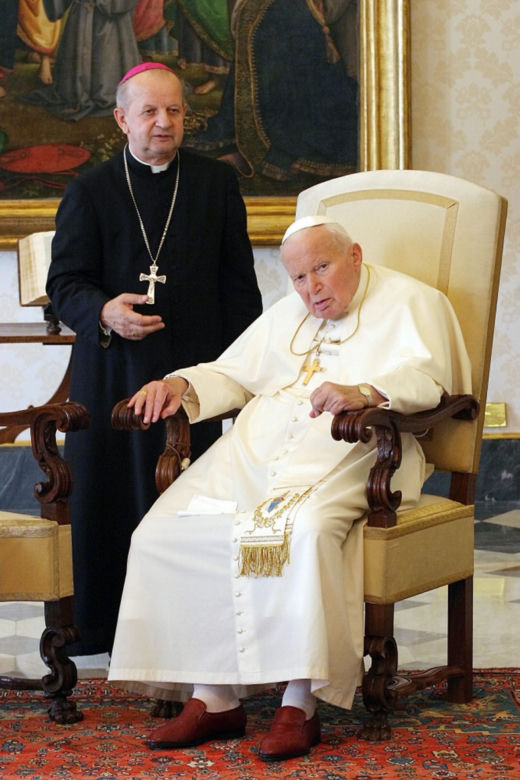 Stanisław Dziwisz. Żyłem przy świętym człowieku