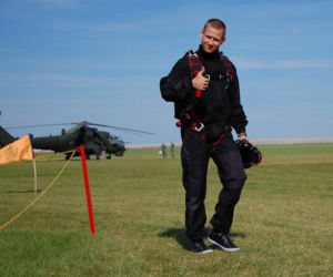Skydive Chełm: Oderwij się od ziemi i wyskocz!