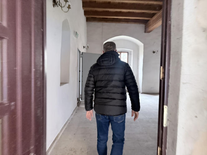 Dwór Czarne w Jeleniej Górze