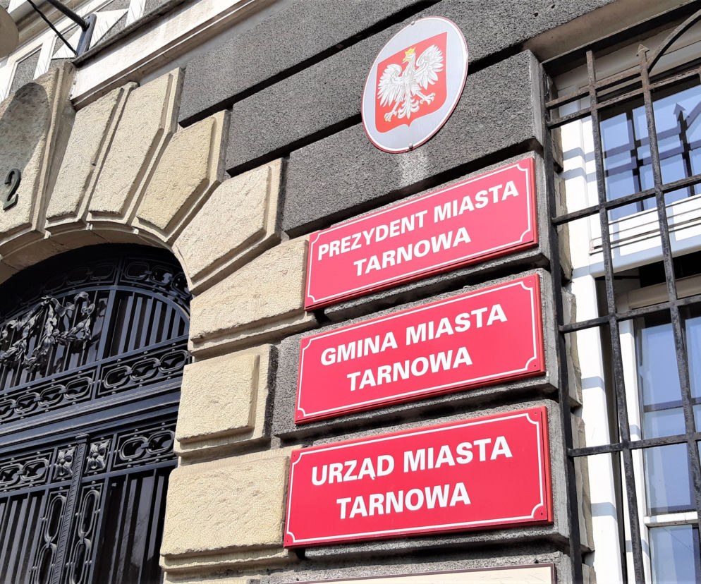 Arcybiskup Wiktor Skworc może stracić honorowe obywatelstwo Tarnowa