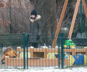 Marta Kaczyńska z synkiem na spacerze