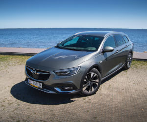 Opel Insignia Country Tourer 1.6 Turbo 200 KM A6