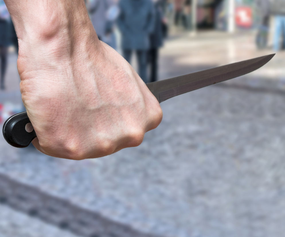 Atak nożownika w Żyrardowie. 25-letni Gruzin ranił rodaka nożem w ucho