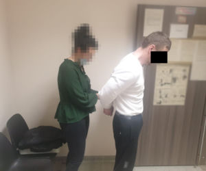 Pod wpływem narkotyków chciał odwiedzić lwa w klatce. O krok od tragedii!