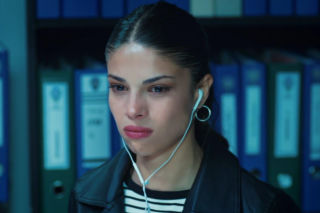 Dziedzictwo, odcinek 852: Nana zraniona nożem przez Truciznę! Yaman straci ukochaną?!