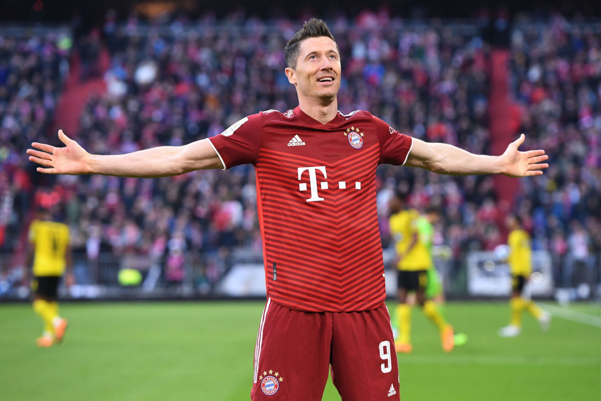 Robert Lewandowski odejdzie z Bayernu?! To mogą być ostatnie zdjęcia w barwach mistrza Niemiec