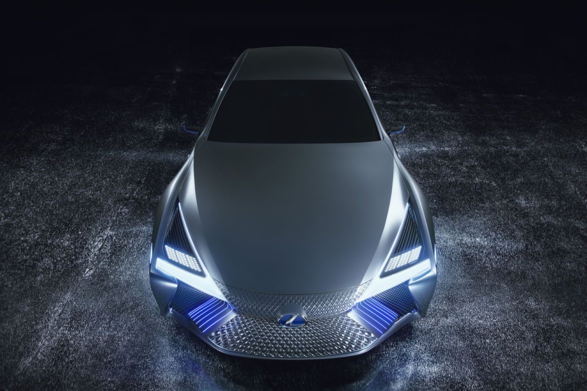 Lexus LS+