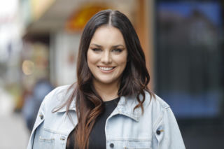 Fani oszaleli na punkcie Ewy Farnej. Pobiła rekord frekwencji