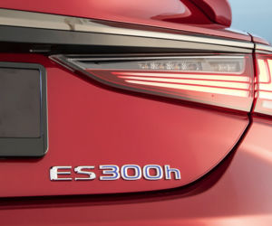 Lexus ES 300h F Sport